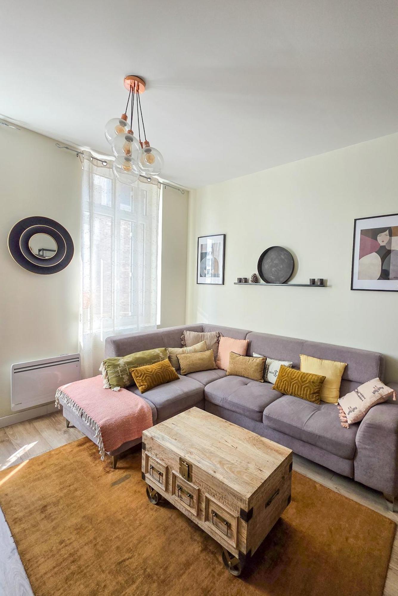 Les Appartements De La Nef D'Or Saint-Quentin  Exterior photo